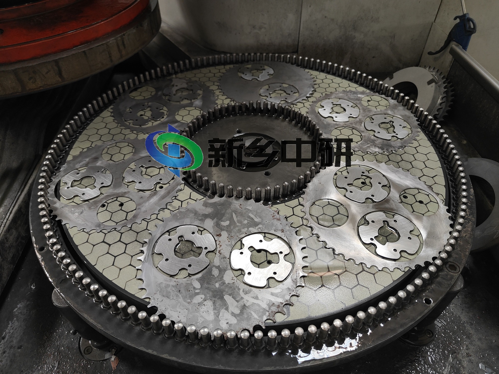 雙面研磨機(jī)A3鋼研磨拋光 雙面磨床設(shè)備廠家 電子調(diào)壓 粗磨 精磨 拋光均可
